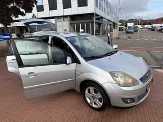 Voertuigafbeelding 32