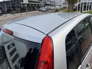 Voertuigafbeelding 33