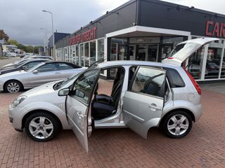 Voertuigafbeelding 43