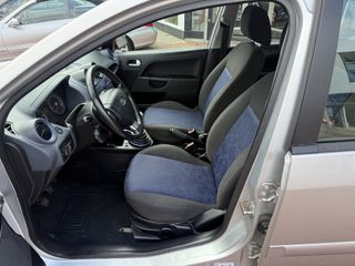 Voertuigafbeelding 70