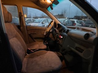 Voertuigafbeelding 6