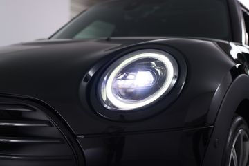 Voertuigafbeelding 17