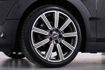 Voertuigafbeelding 18