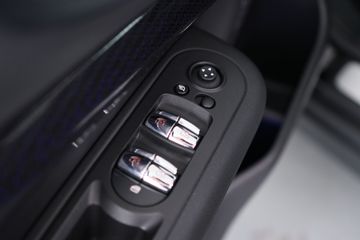 Voertuigafbeelding 38