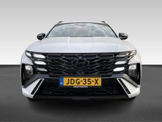 Voertuigafbeelding 6