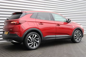 Voertuigafbeelding 8