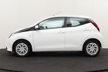 Voertuigafbeelding 4