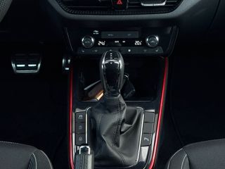 Voertuigafbeelding 16