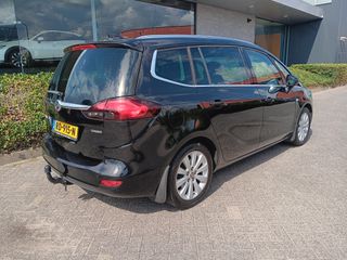 Voertuigafbeelding 6