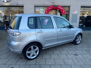 Voertuigafbeelding 4