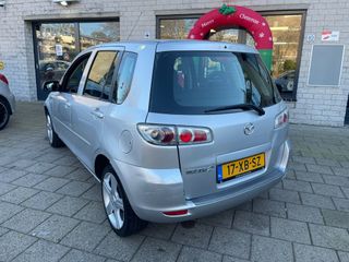 Voertuigafbeelding 8