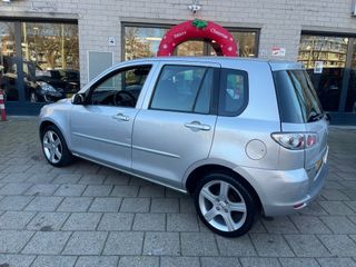 Voertuigafbeelding 9