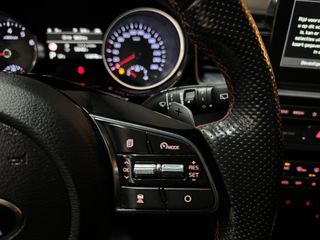 Voertuigafbeelding 27