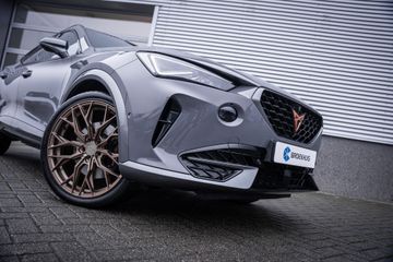 Voertuigafbeelding 2