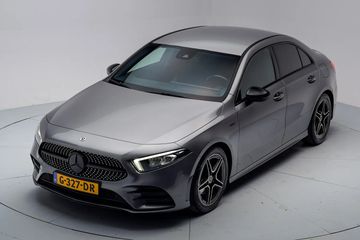 Voertuigafbeelding 12