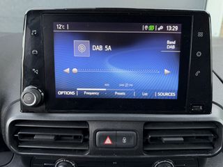 Voertuigafbeelding 42