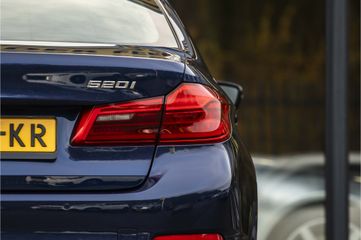 Voertuigafbeelding 6