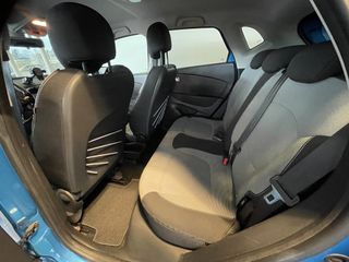 Voertuigafbeelding 6