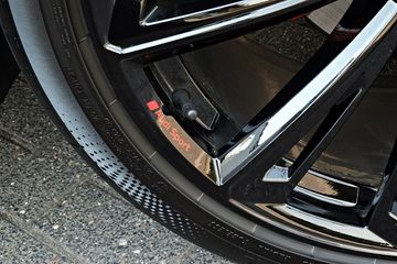 Voertuigafbeelding 24