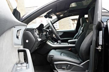 Voertuigafbeelding 4