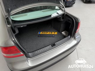 Voertuigafbeelding 30