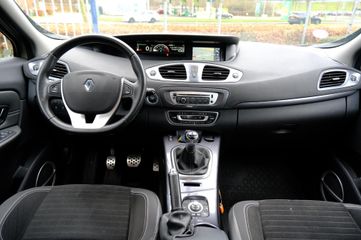 Voertuigafbeelding 11