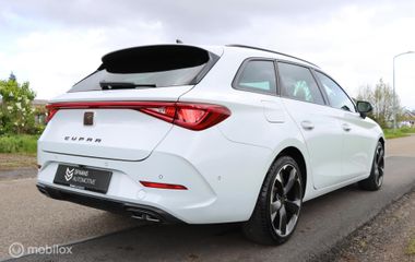 Voertuigafbeelding 3