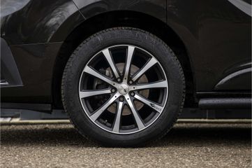 Voertuigafbeelding 8