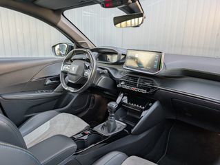 Voertuigafbeelding 19