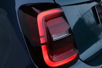 Voertuigafbeelding 32