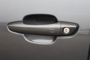 Voertuigafbeelding 12