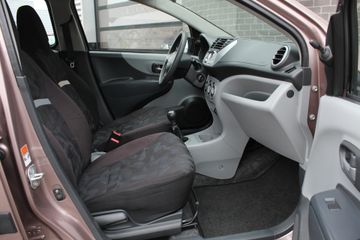 Voertuigafbeelding 8