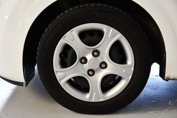 Voertuigafbeelding 2