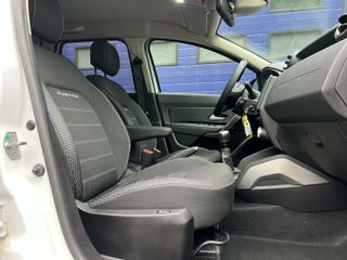 Voertuigafbeelding 9