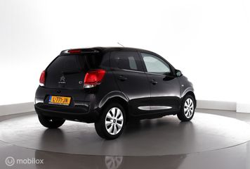 Voertuigafbeelding 2