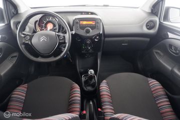 Voertuigafbeelding 6