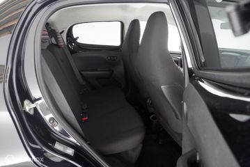 Voertuigafbeelding 9