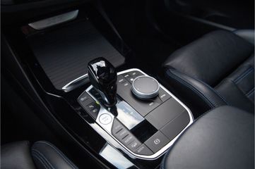 Voertuigafbeelding 13