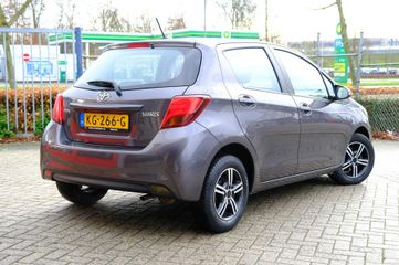 Voertuigafbeelding 2