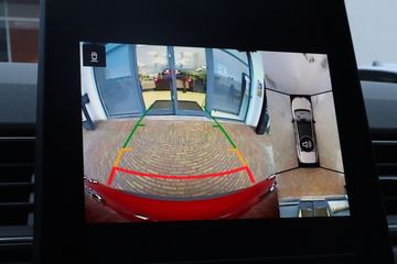 Voertuigafbeelding 12