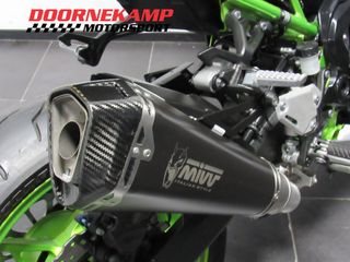 Voertuigafbeelding 7