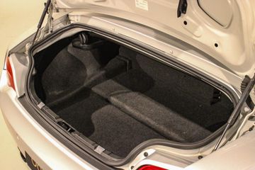 Voertuigafbeelding 14