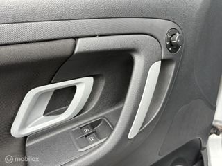 Voertuigafbeelding 17