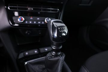 Voertuigafbeelding 12