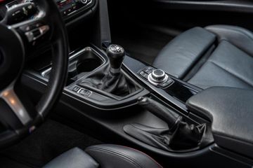 Voertuigafbeelding 32