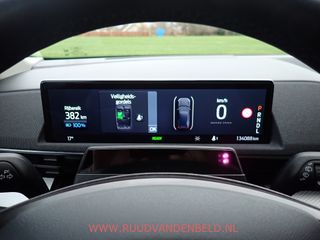 Voertuigafbeelding 13