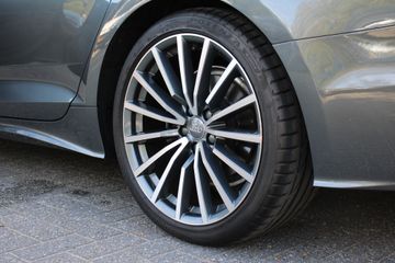 Voertuigafbeelding 11