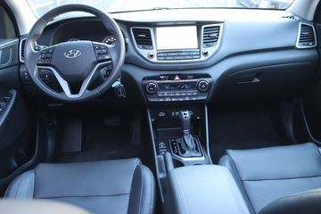 Voertuigafbeelding 12