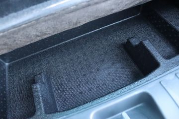 Voertuigafbeelding 49