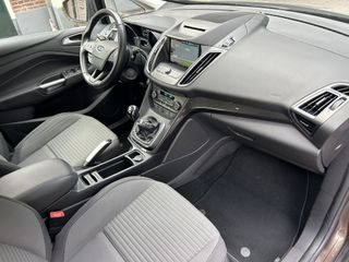 Voertuigafbeelding 18